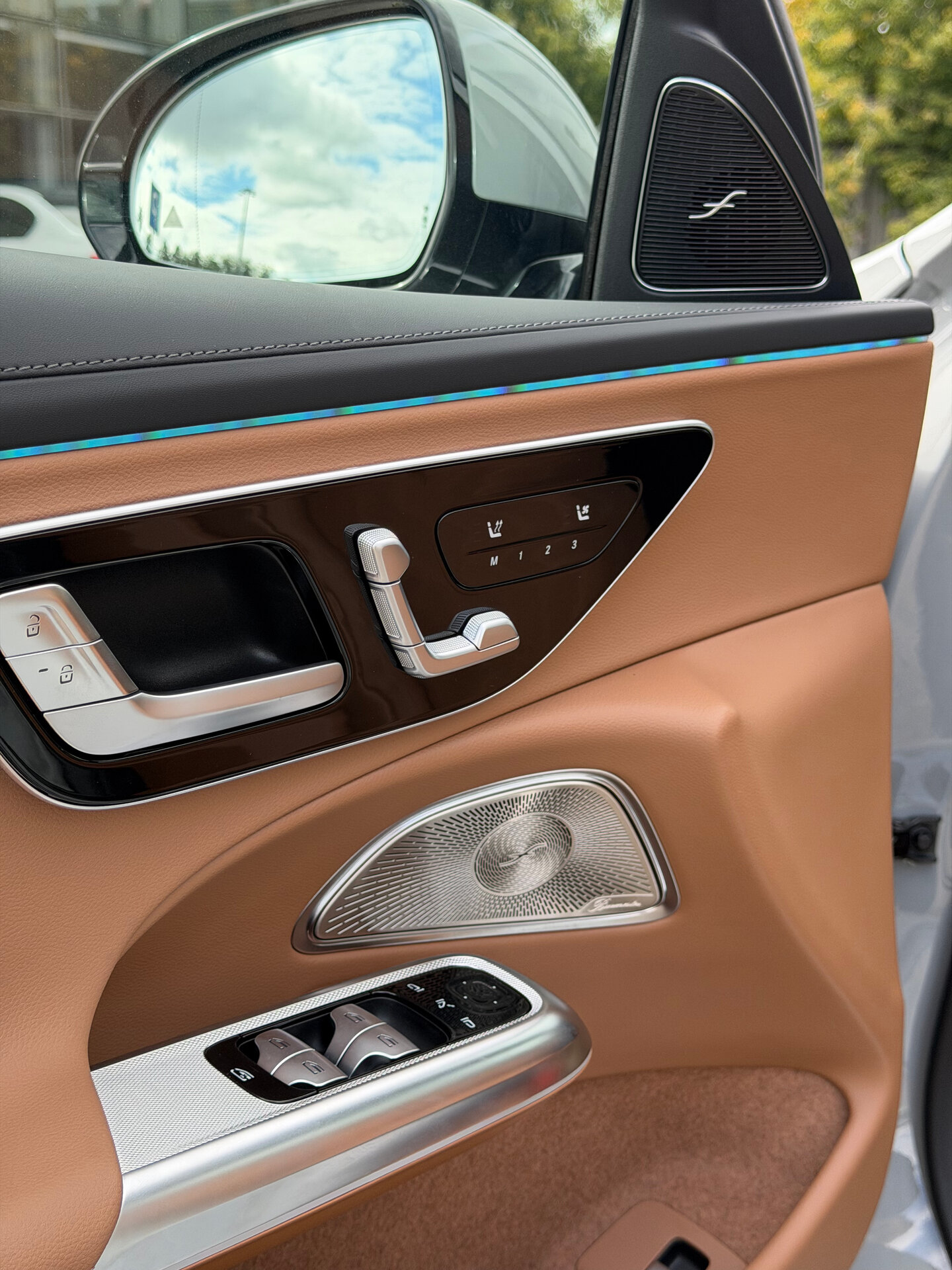 Автомобиль Mercedes-Benz E-Класс 300 2.0 AT (258 л.с.) 4WD - 11