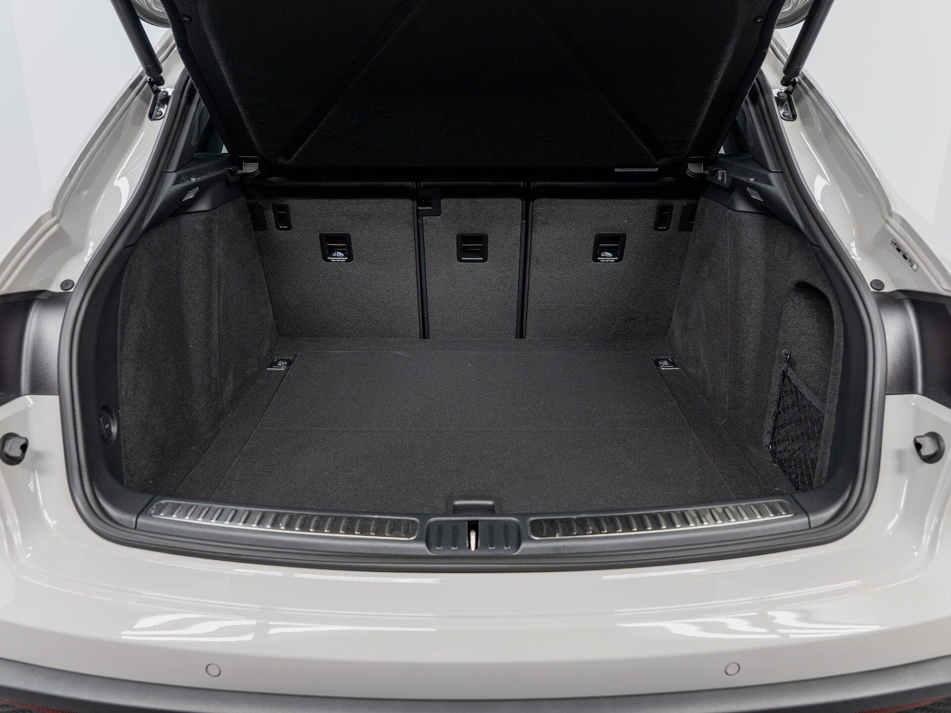 Автомобиль Porsche Macan 2.0 AMT (265 л.с.) 4WD - 20