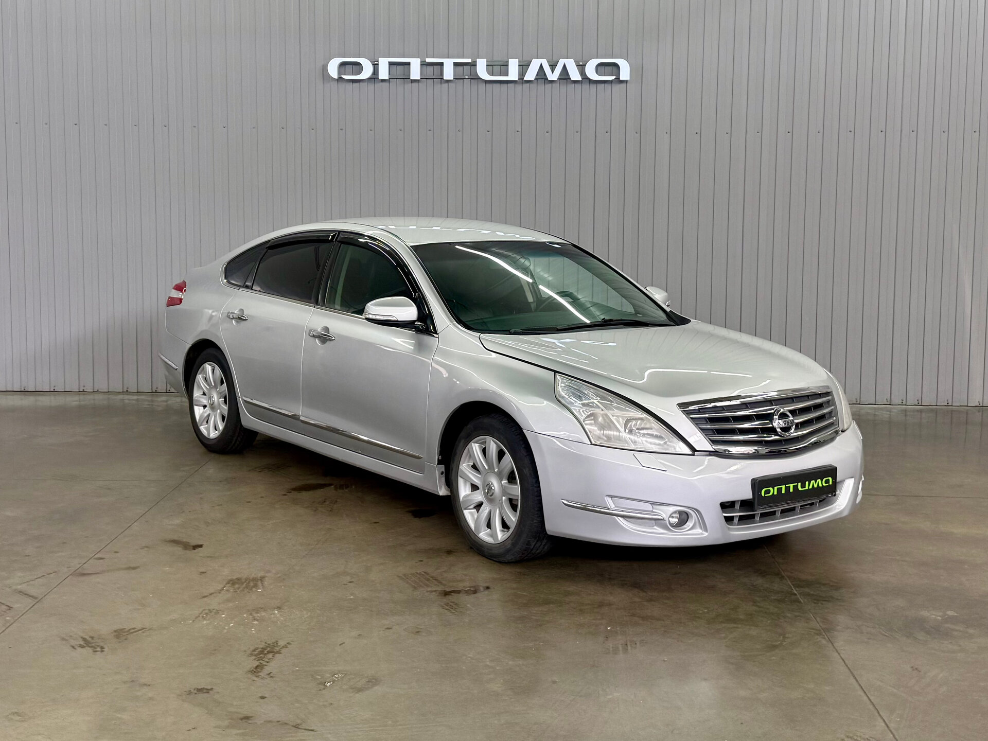 Nissan Teana 