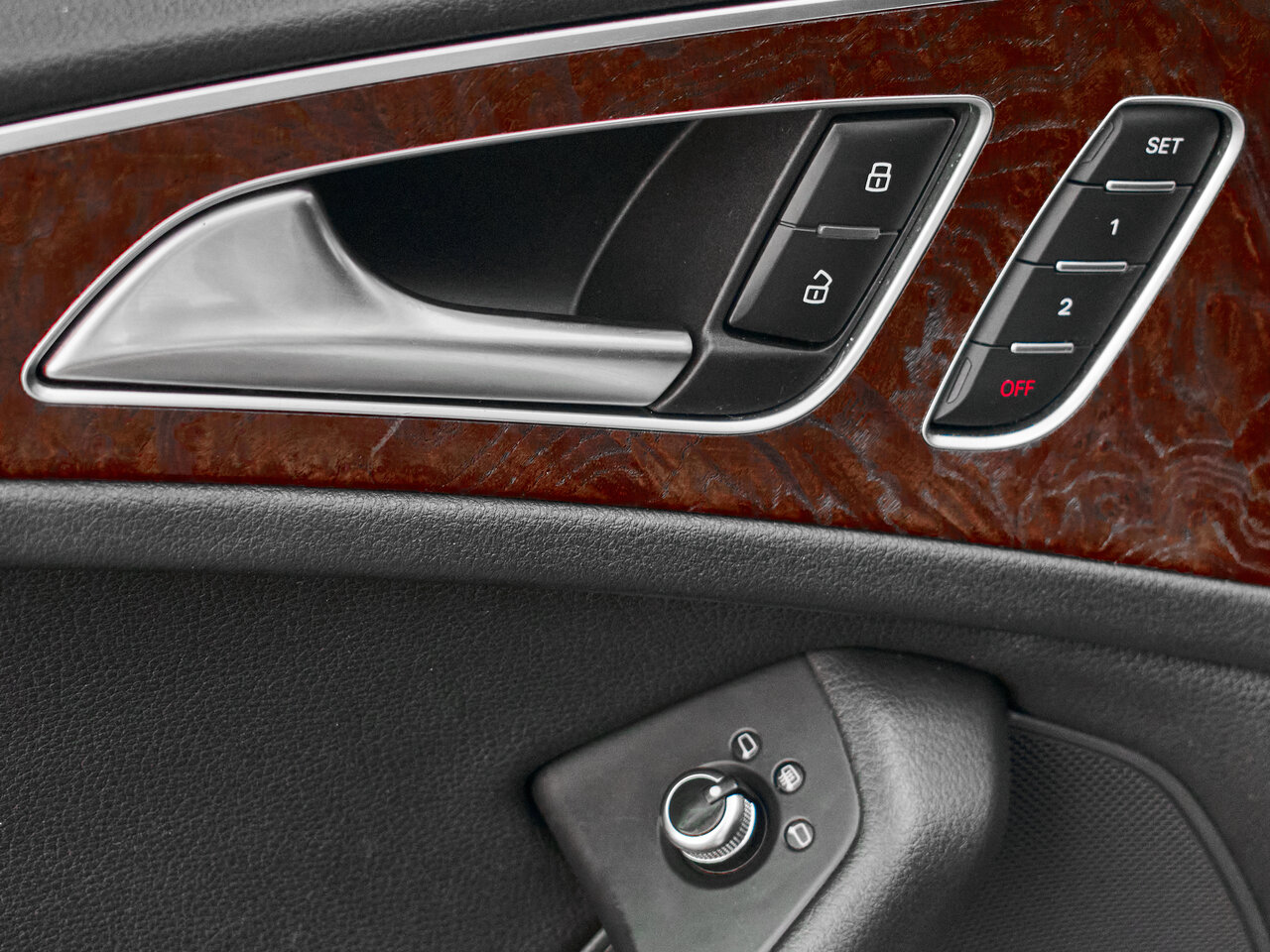 Купить Audi A6 2.0 CVT (180 л.с.), 2012 в Екатеренбурге
