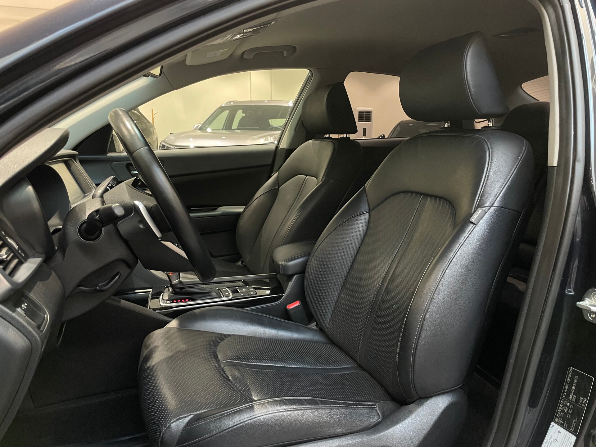 Автомобиль Kia Optima 2.4 AT (188 л.с.) - 8