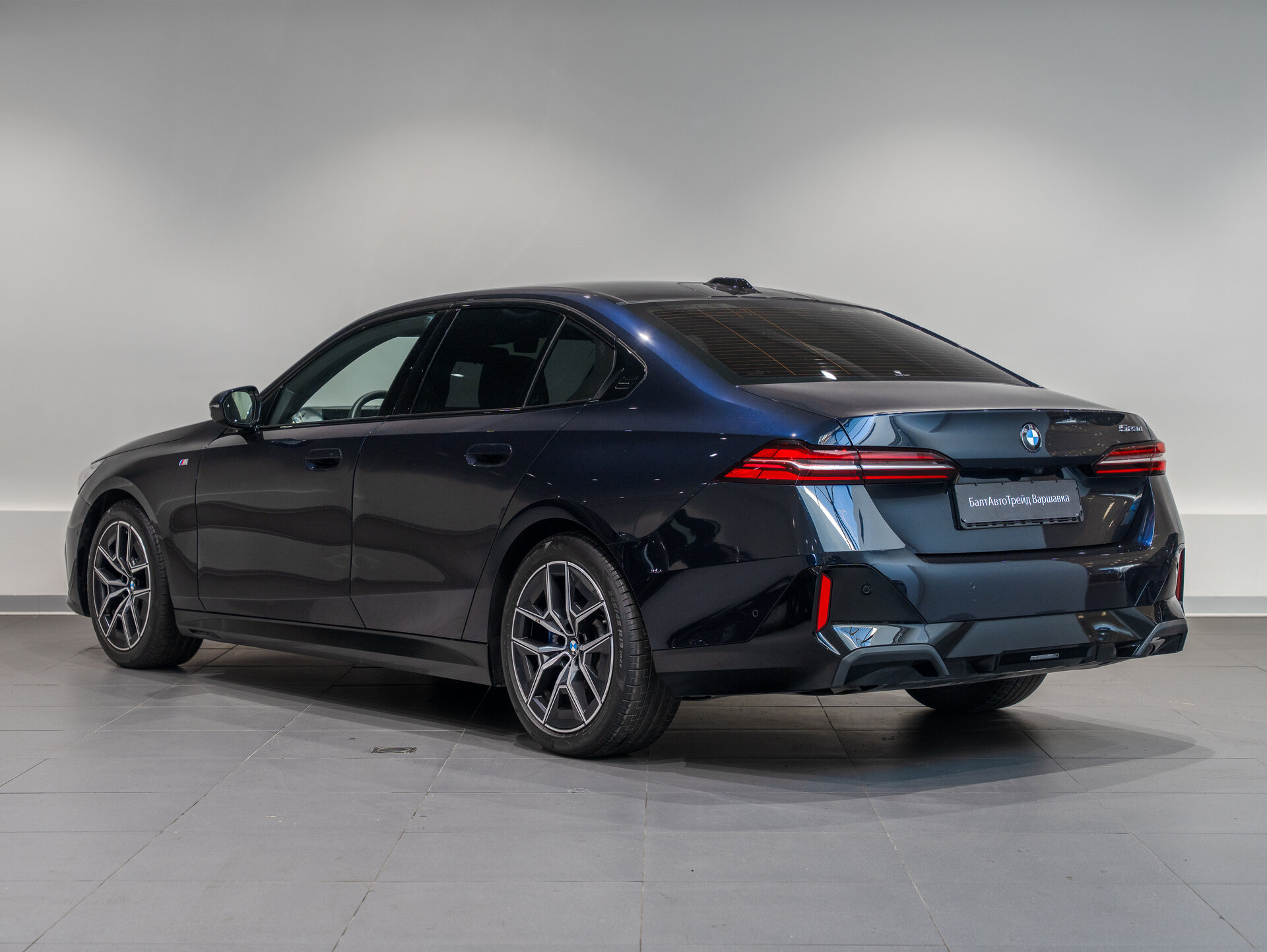 Автомобиль BMW 5 серии 523d 2.0d AT (197 л.с.) - 7
