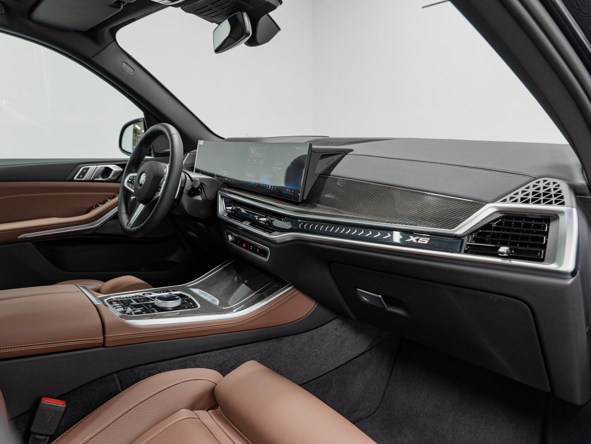 Автомобиль BMW X5 40i 3.0 AT (381 л.с.) 4WD - 14
