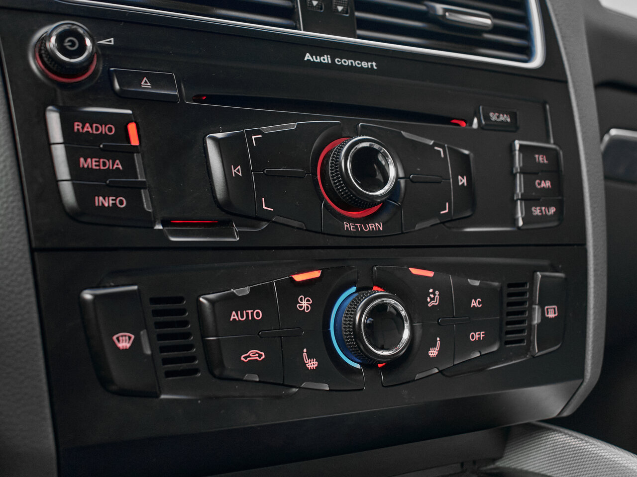 Купить Audi Q5 2.0 AMT (211 л.с.) 4WD, 2012 в Екатеренбурге