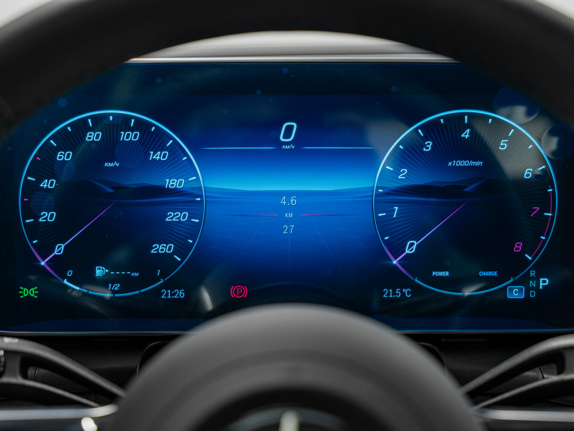 Автомобиль Mercedes-Benz GLC Coupe 300 2.0 AT (258 л.с.) 4WD - 17