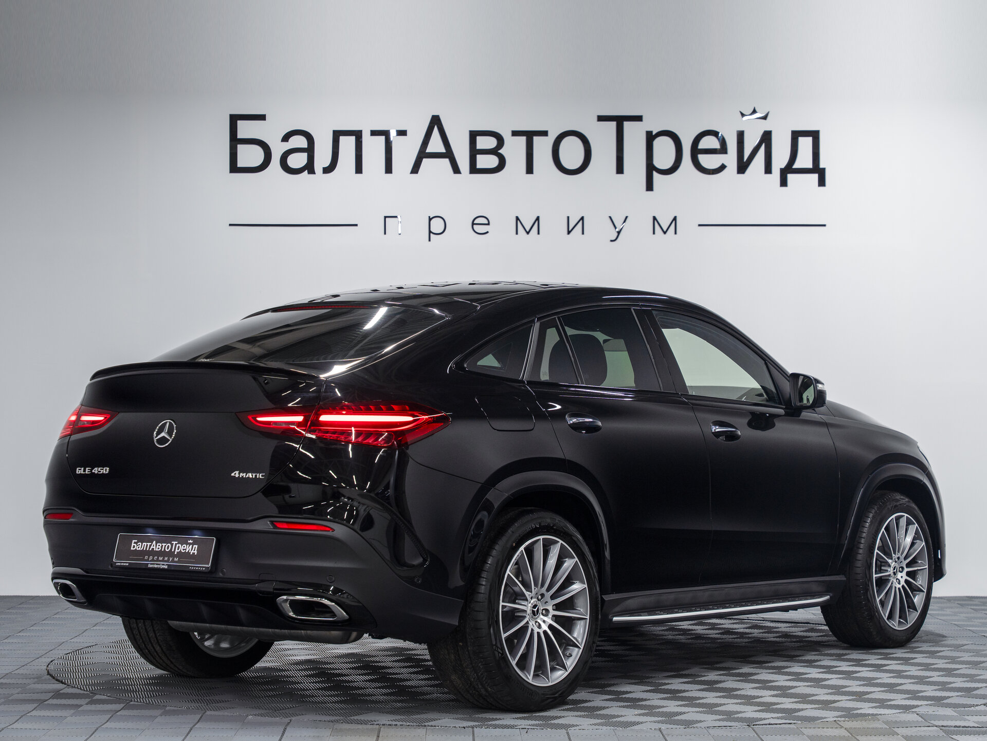 Автомобиль Mercedes-Benz GLE Coupe 450 3.0 AT (381 л.с.) 4WD - 7