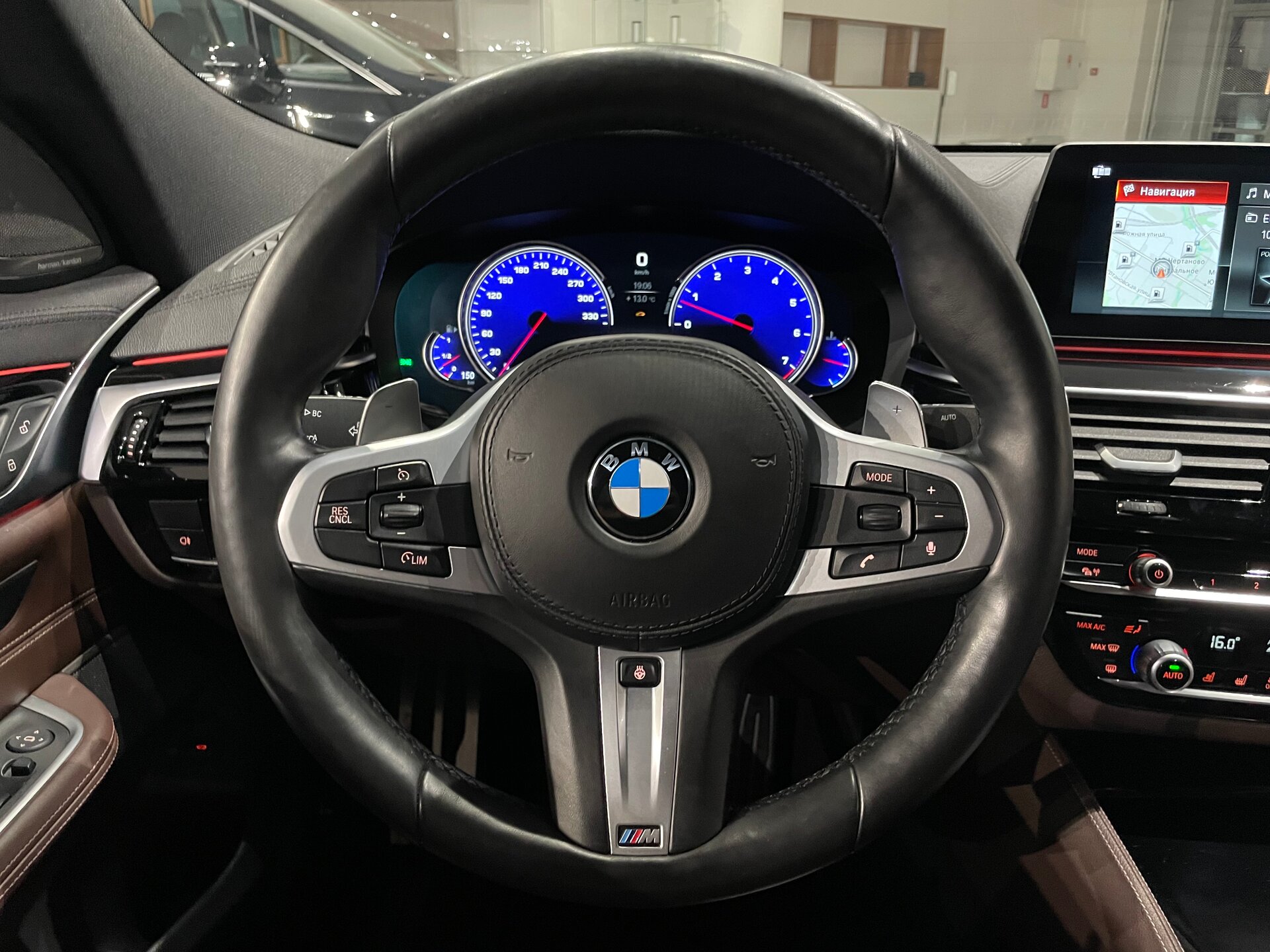 Автомобиль BMW 6 серии 640i xDrive 3.0 AT (340 л.с.) 4WD - 16