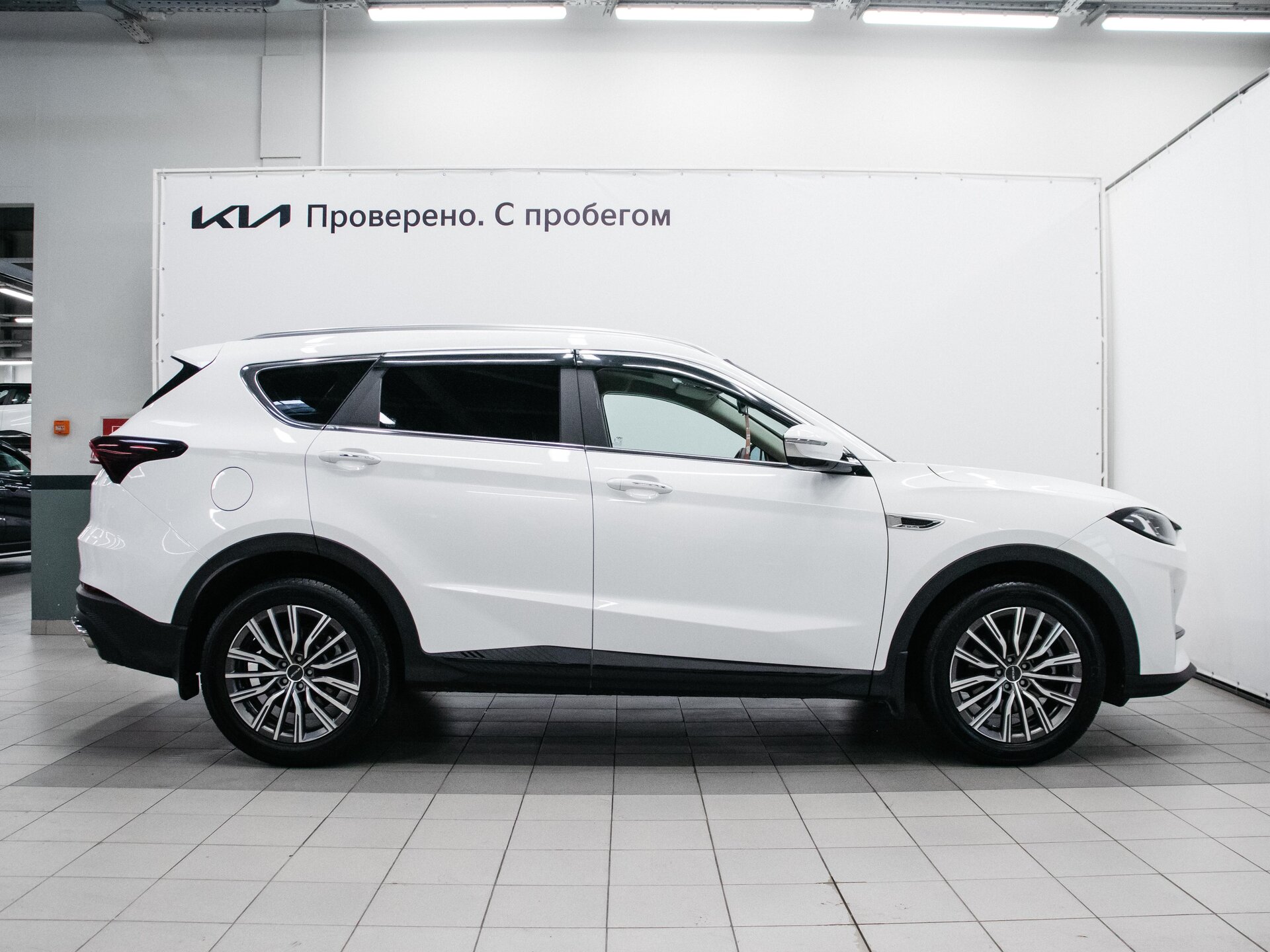 Jetour X70+ 2023 6