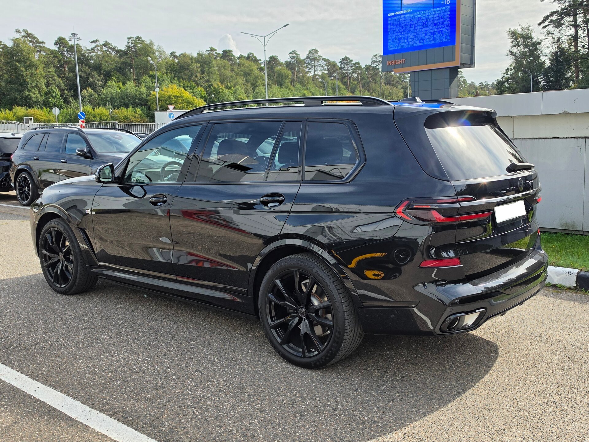 Автомобиль BMW X7 40d 3.0d AT (340 л.с.) 4WD - 12