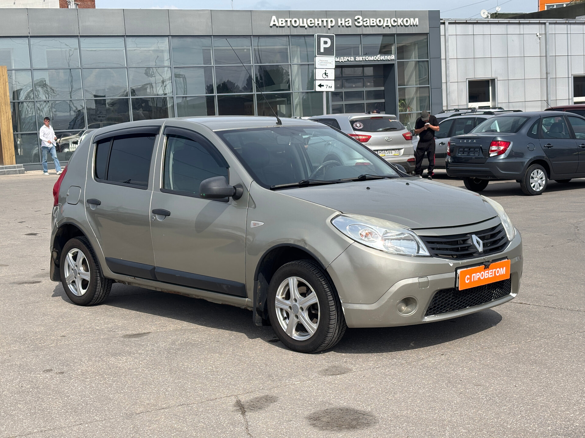 Renault Sandero, I