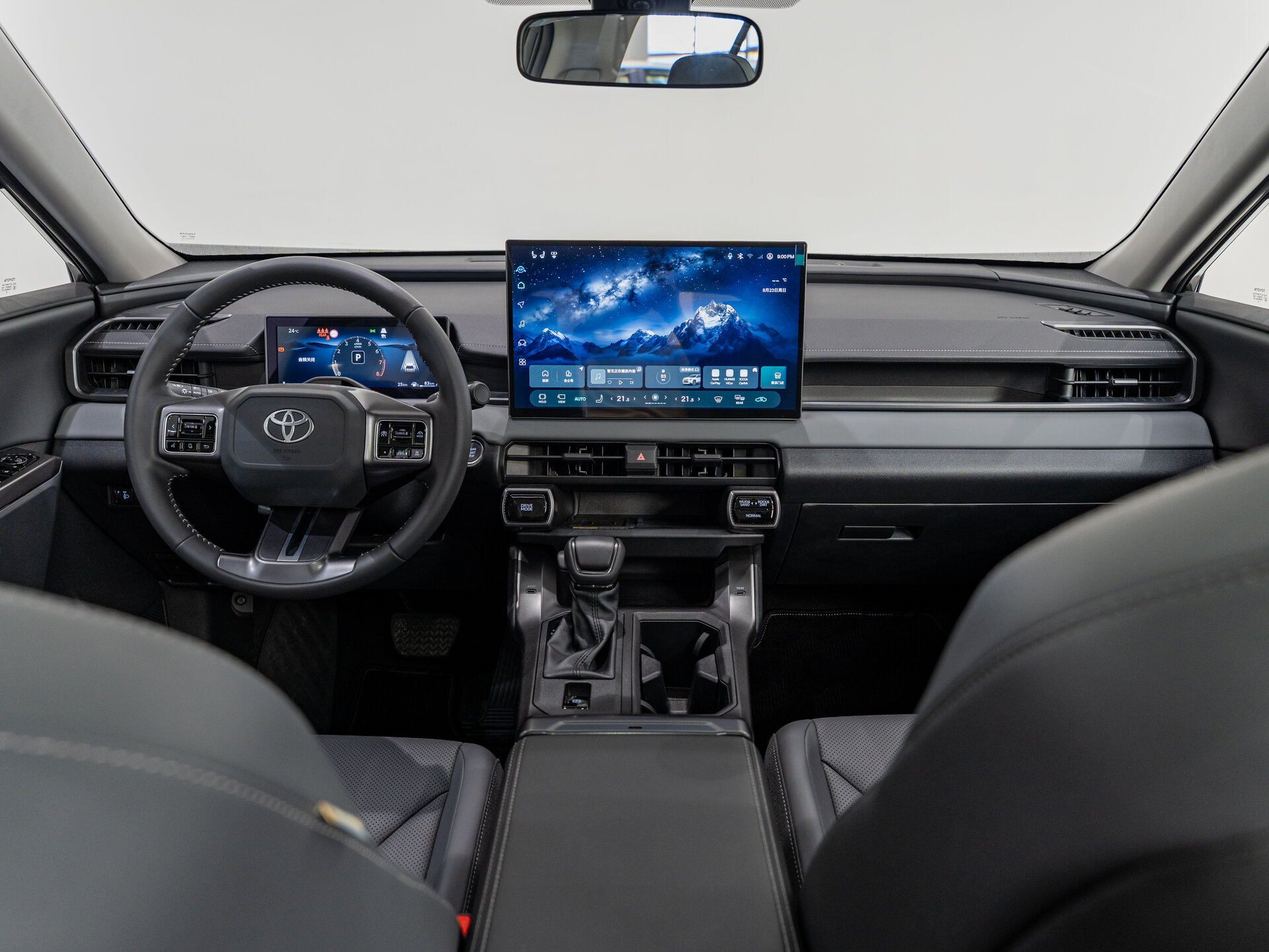 Автомобиль Toyota RAV4 2.0 CVT (171 л.с.) 4WD - 11