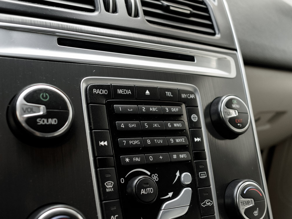 Купить Volvo XC60 2.4d AT (181 л.с.) 4WD, 2014 в Екатеренбурге