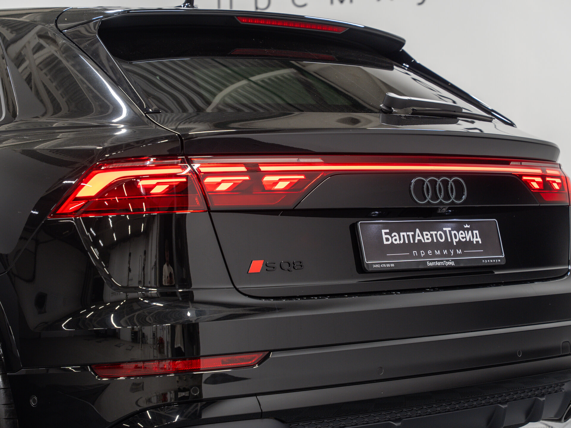 Автомобиль Audi SQ8 4.0 AT (507 л.с.) 4WD - 10