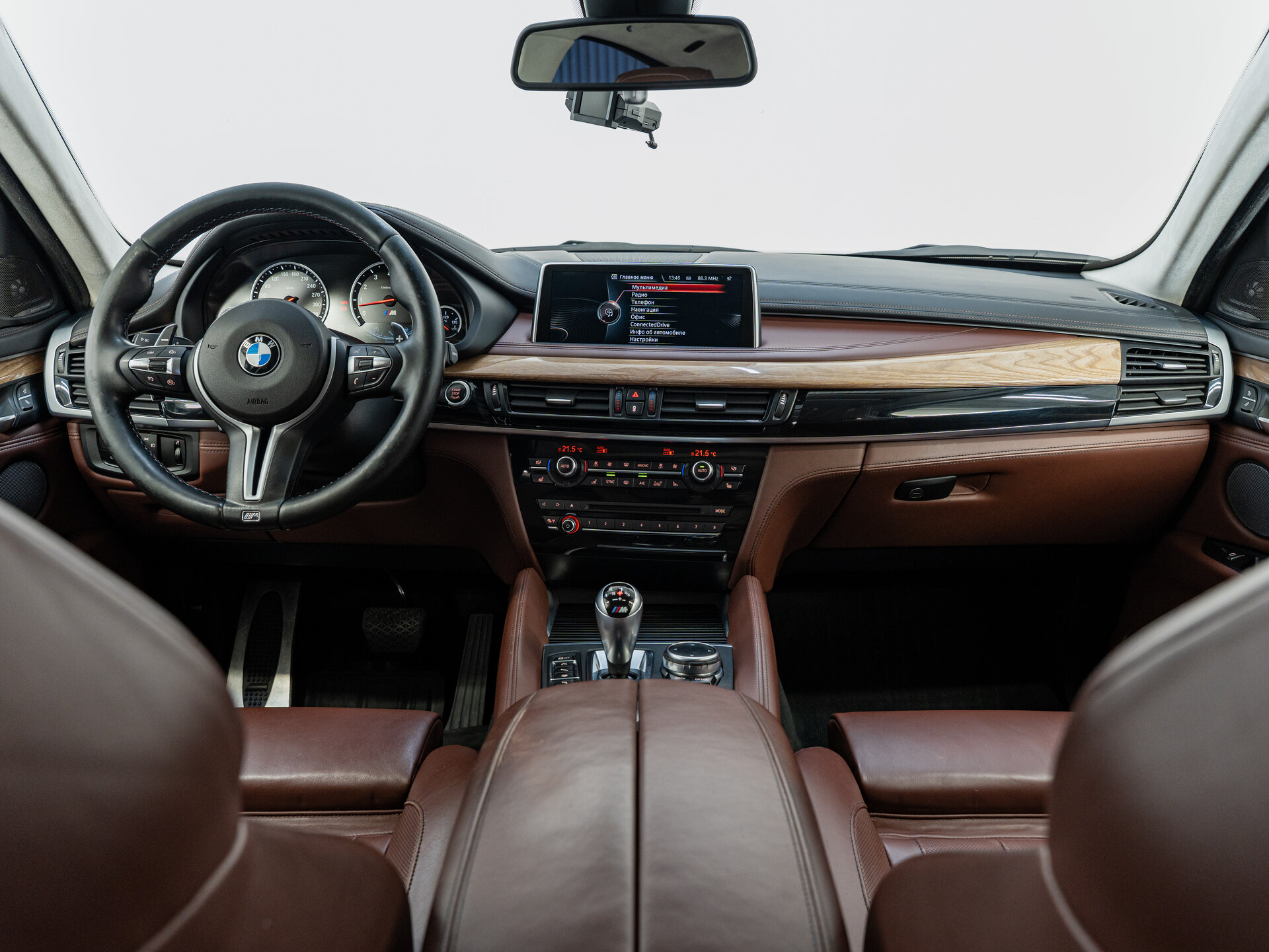 Автомобиль BMW X6 M 4.4 AT (575 л.с.) 4WD - 12