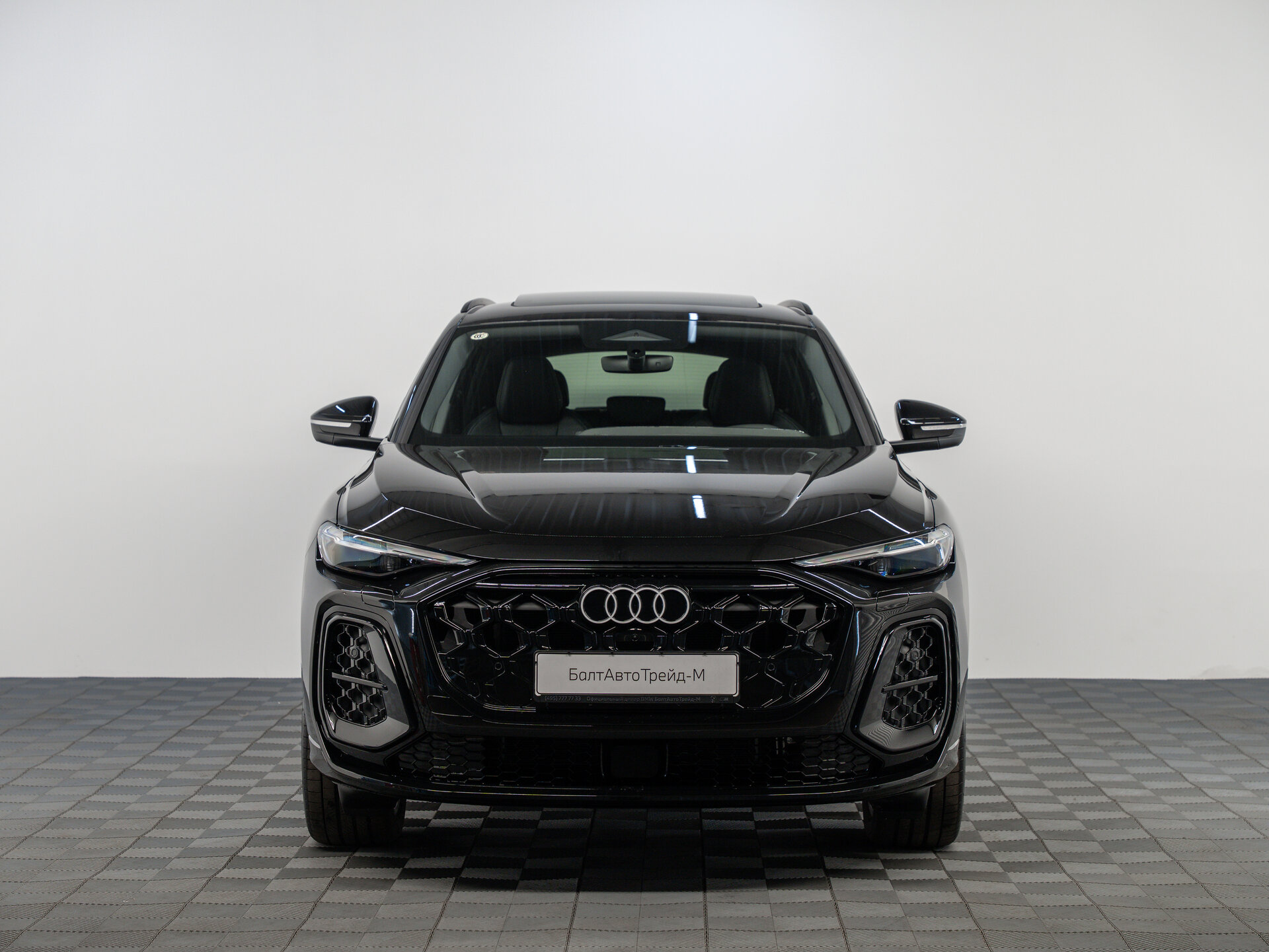 Автомобиль Audi Q5 L 2.0 AMT (204 л.с.) 4WD - 2