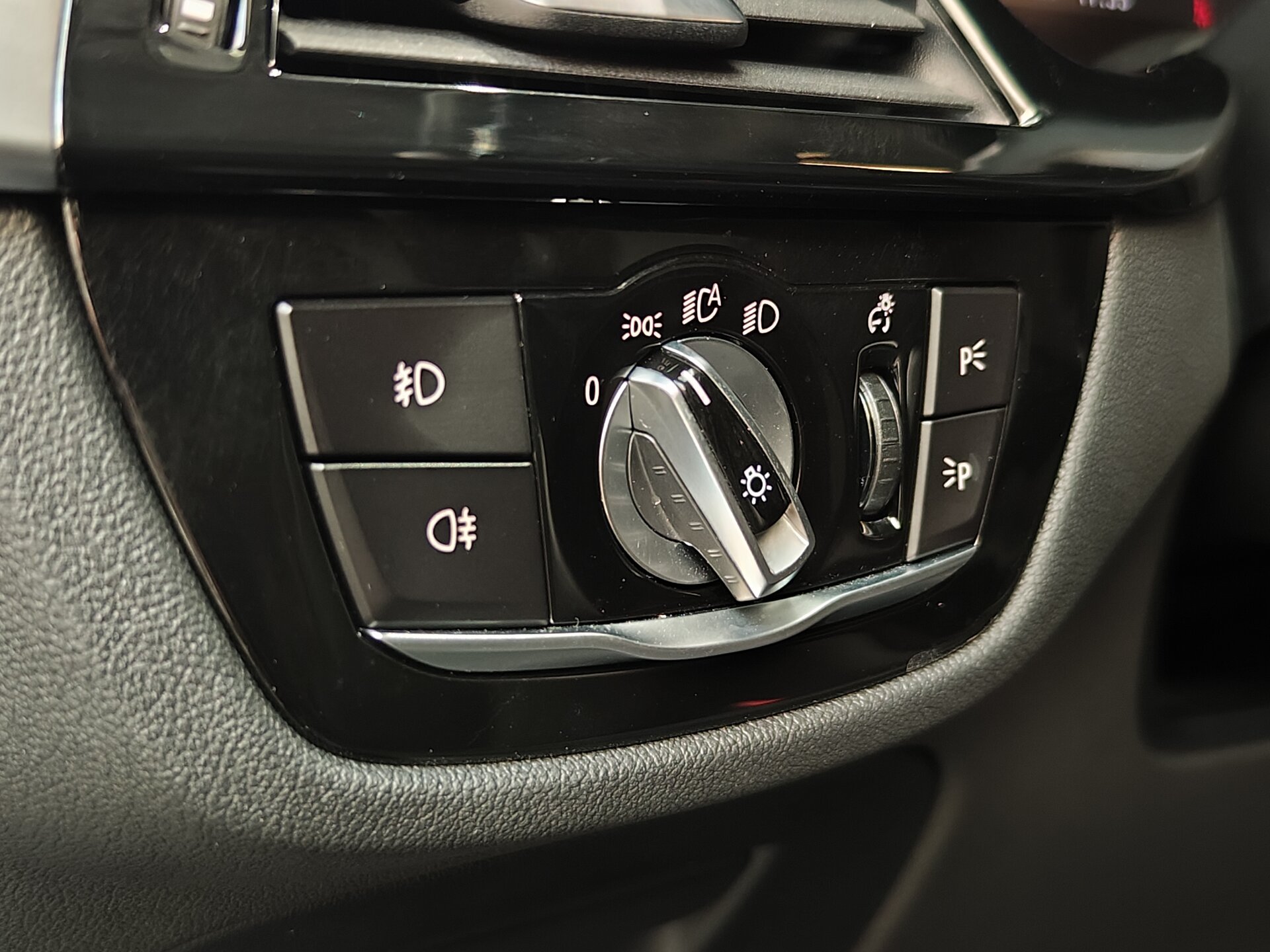 Автомобиль BMW 6 серии 620d xDrive 2.0d AT (190 л.с.) 4WD - 19