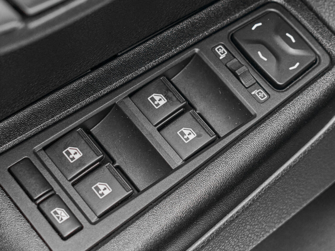Купить Lada (ВАЗ) Vesta SW 1.6 CVT (113 л.с.), 2021 в Екатеренбурге