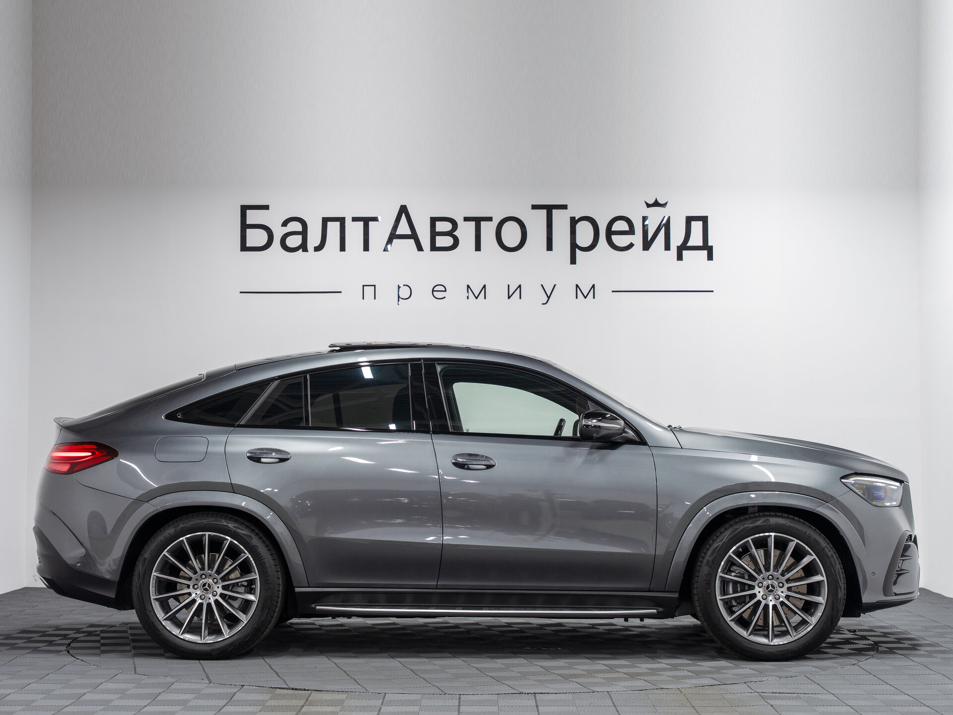 Автомобиль Mercedes-Benz GLE Coupe 450 3.0 AT (381 л.с.) 4WD - 5