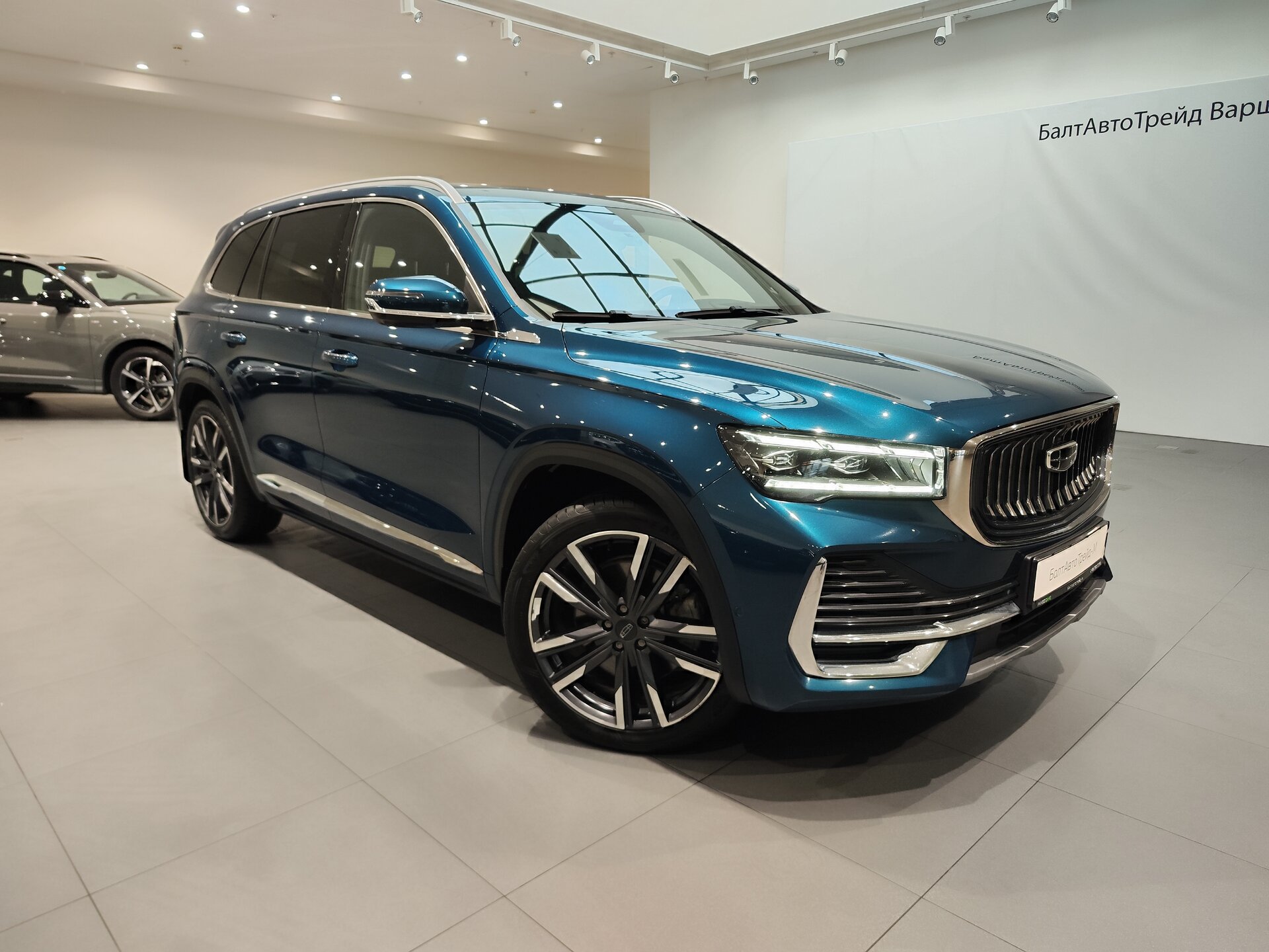Автомобиль Geely Monjaro 2.0 AT (238 л.с.) 4WD - 3