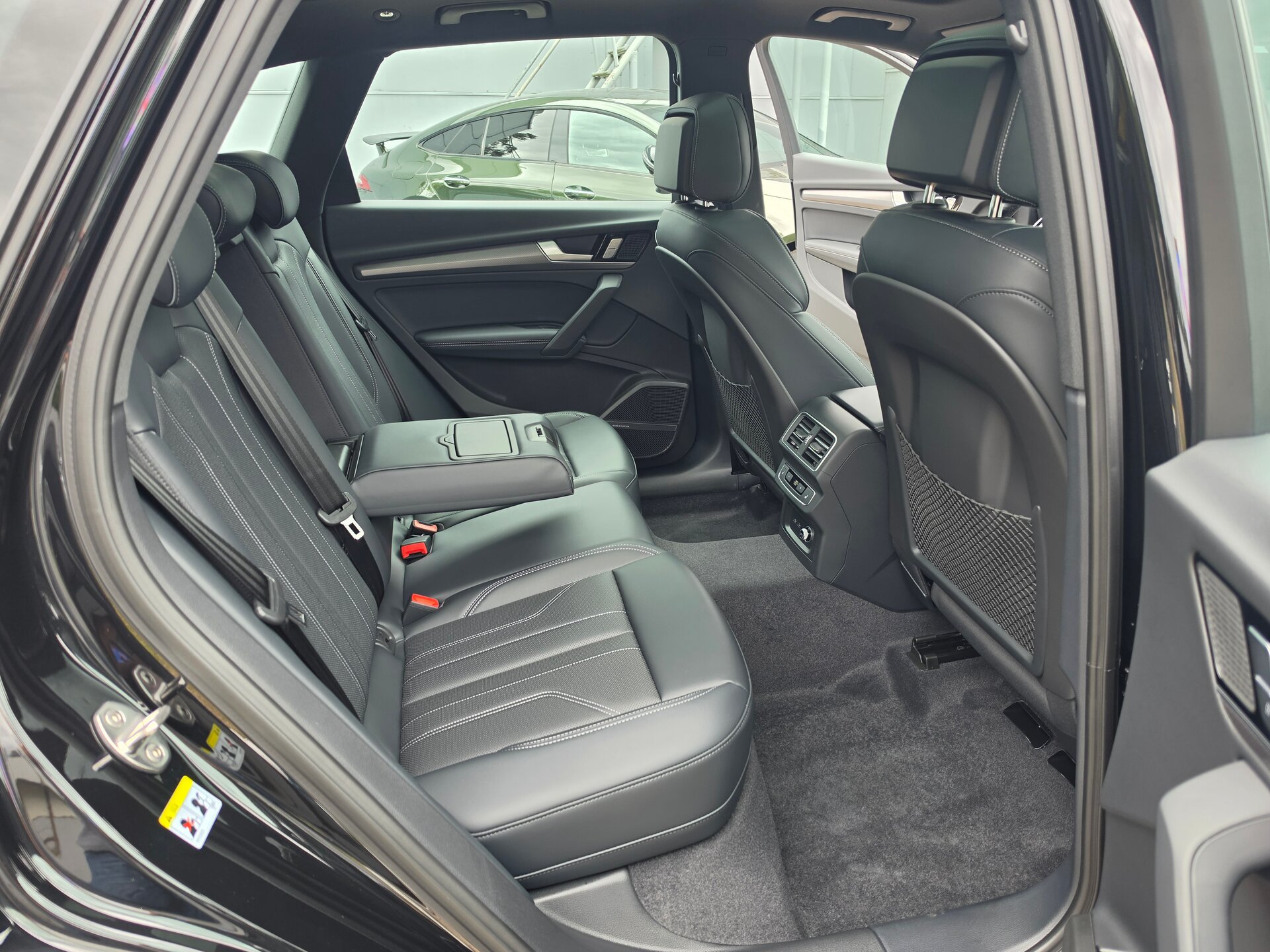 Автомобиль Audi Q5 L 45 TFSI 2.0 AMT (245 л.с.) 4WD - 19