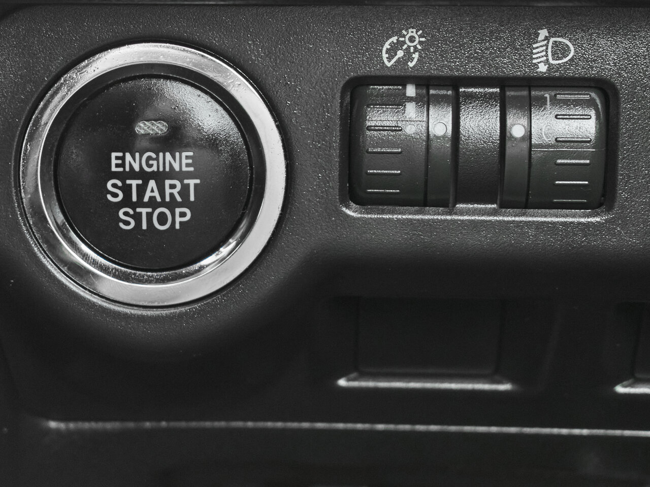 Купить Subaru Levorg 1.6 CVT (170 л.с.) 4WD, 2014 в Екатеренбурге