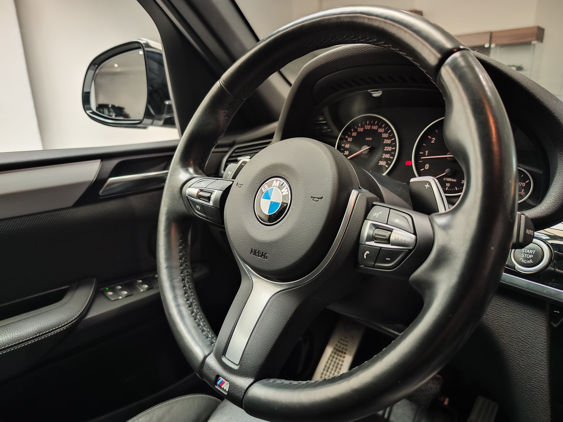 Автомобиль BMW X3 20i xDrive 2.0 AT (184 л.с.) 4WD - 14