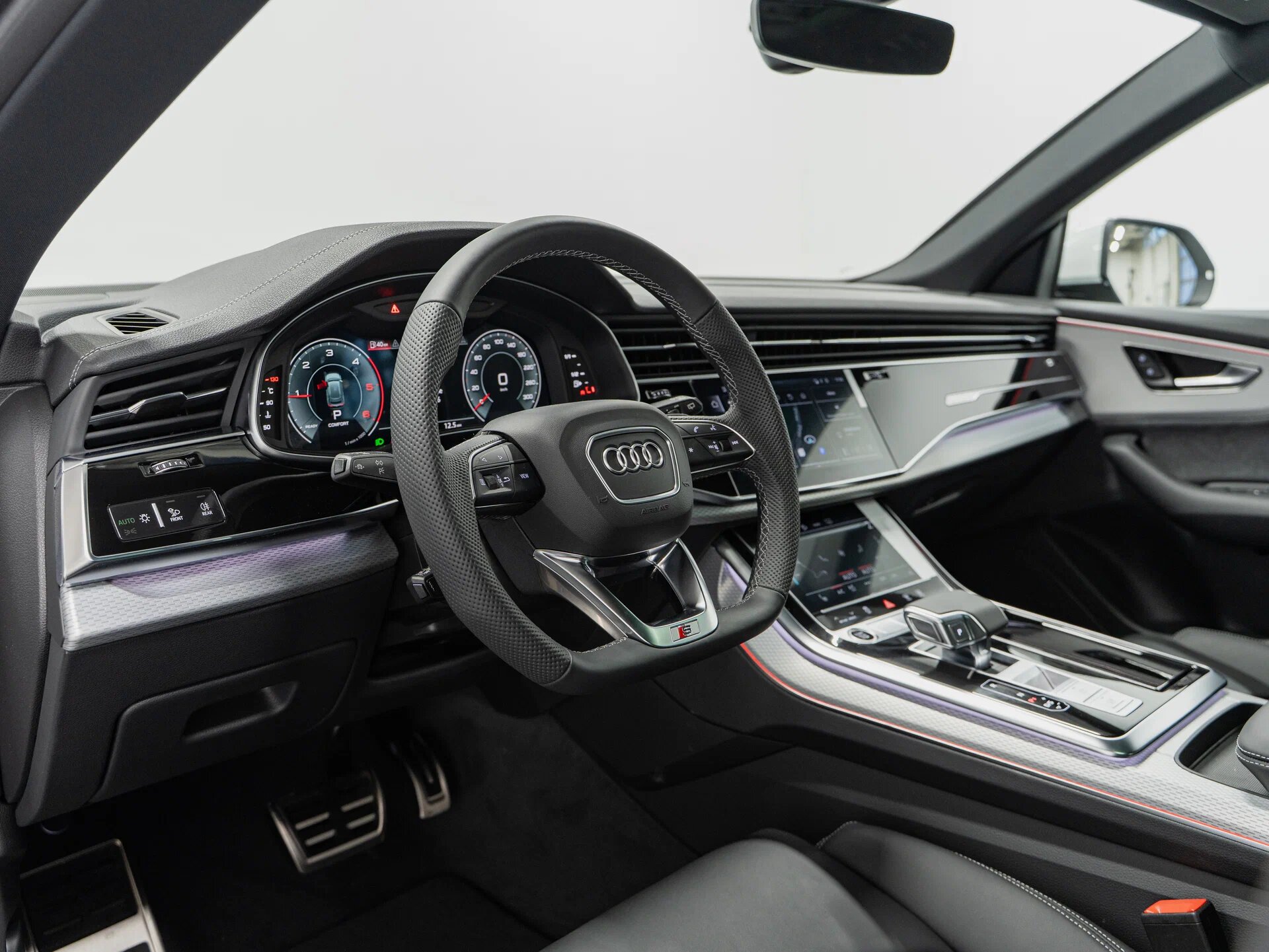 Автомобиль Audi Q8 50 TDI 3.0d AT (286 л.с.) 4WD - 12