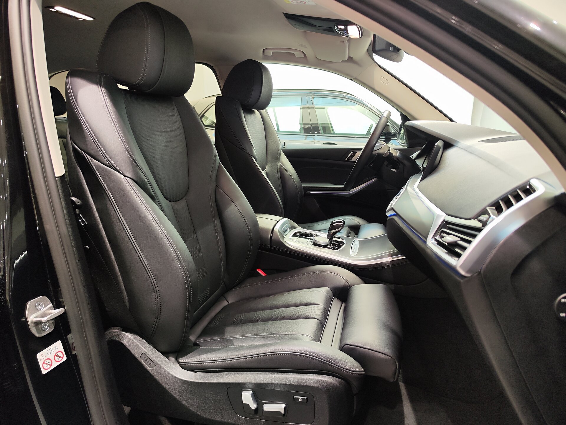 Автомобиль BMW X5 30d 3.0d AT (249 л.с.) 4WD - 11