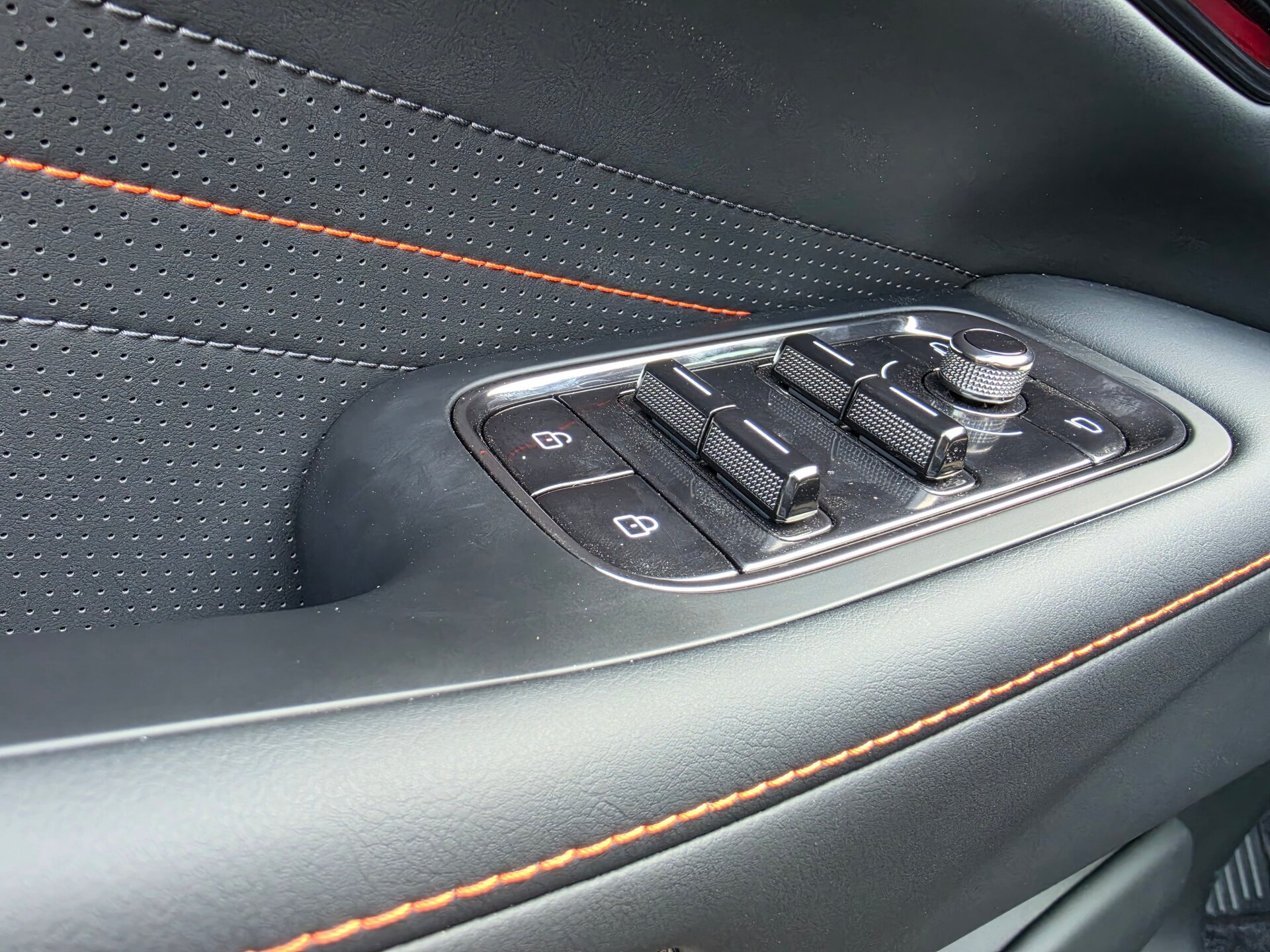 Автомобиль Zeekr 8X Dawn 2.0hyb AT (1401 л.с.) 4WD - 15