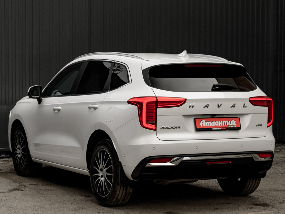 Купить Haval Jolion 1.5 AMT (150 л.с.) 4WD, 2023 в Екатеренбурге