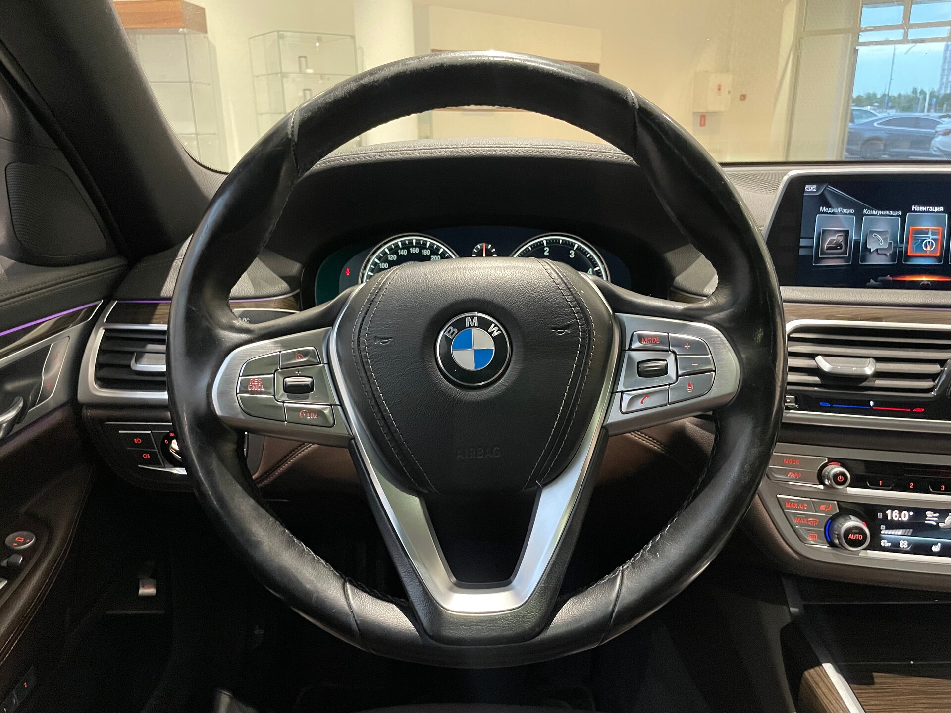 Автомобиль BMW 7 серии 730Ld xDrive 3.0d AT (265 л.с.) 4WD - 16