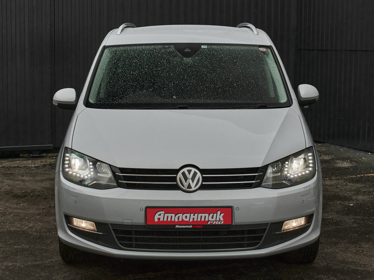 Купить Volkswagen Sharan 1.4 AMT (150 л.с.), 2017 в Екатеренбурге