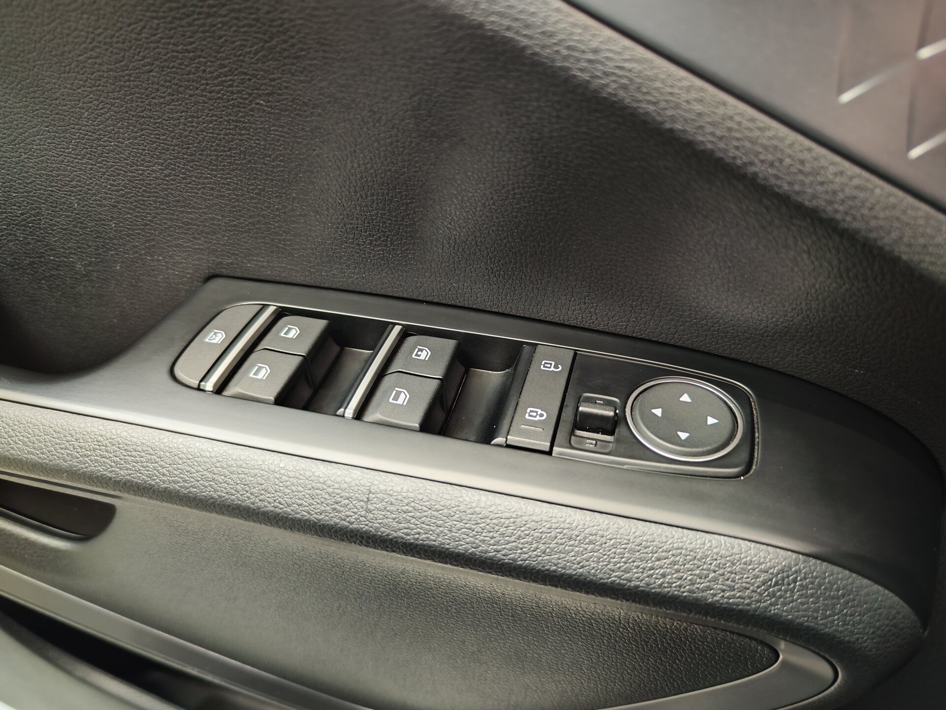 Автомобиль Kia Soul 1.6 MT (123 л.с.) - 18