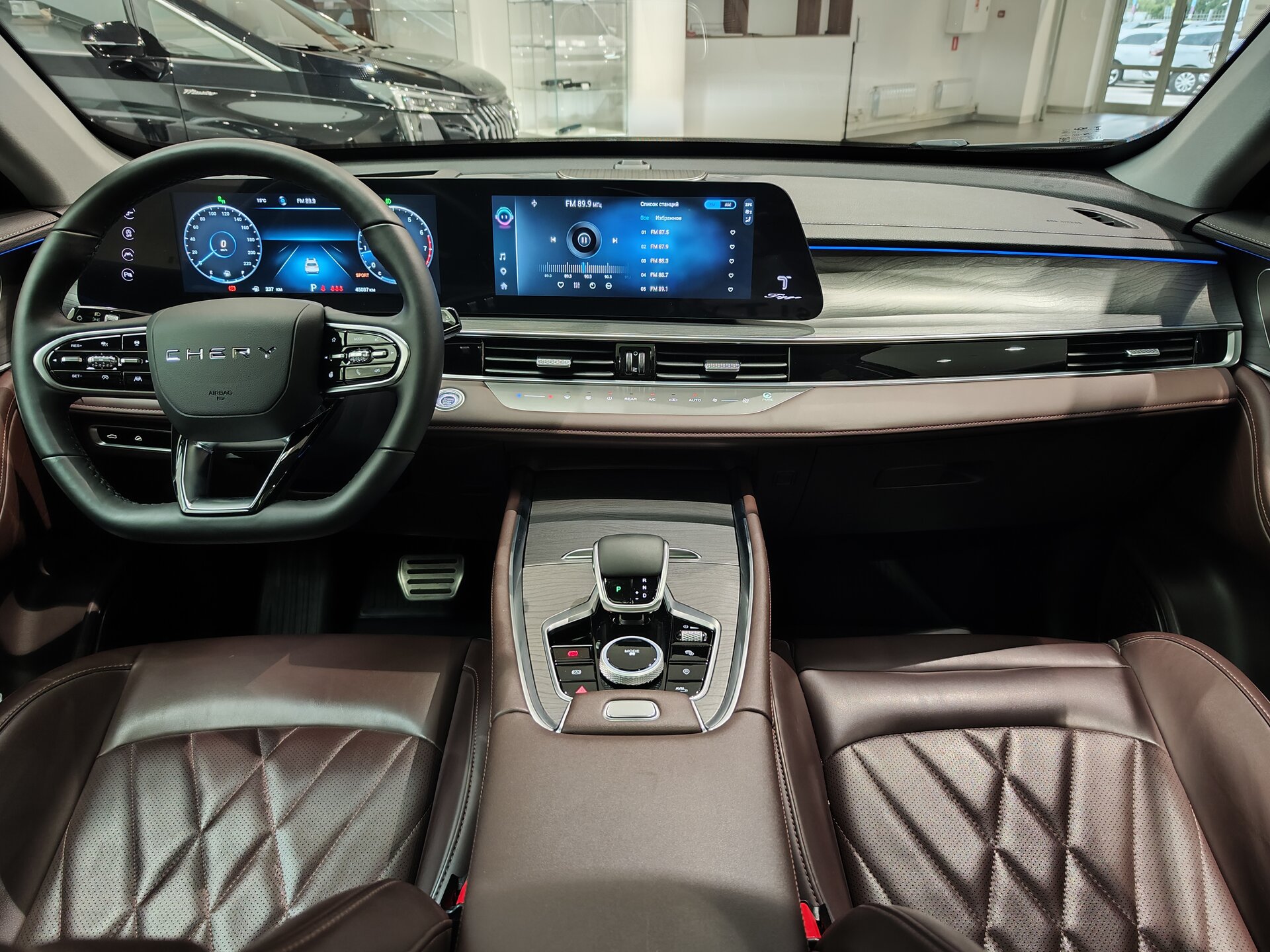 Автомобиль Chery Tiggo 8 Pro Max 2.0 AMT (197 л.с.) 4WD - 17