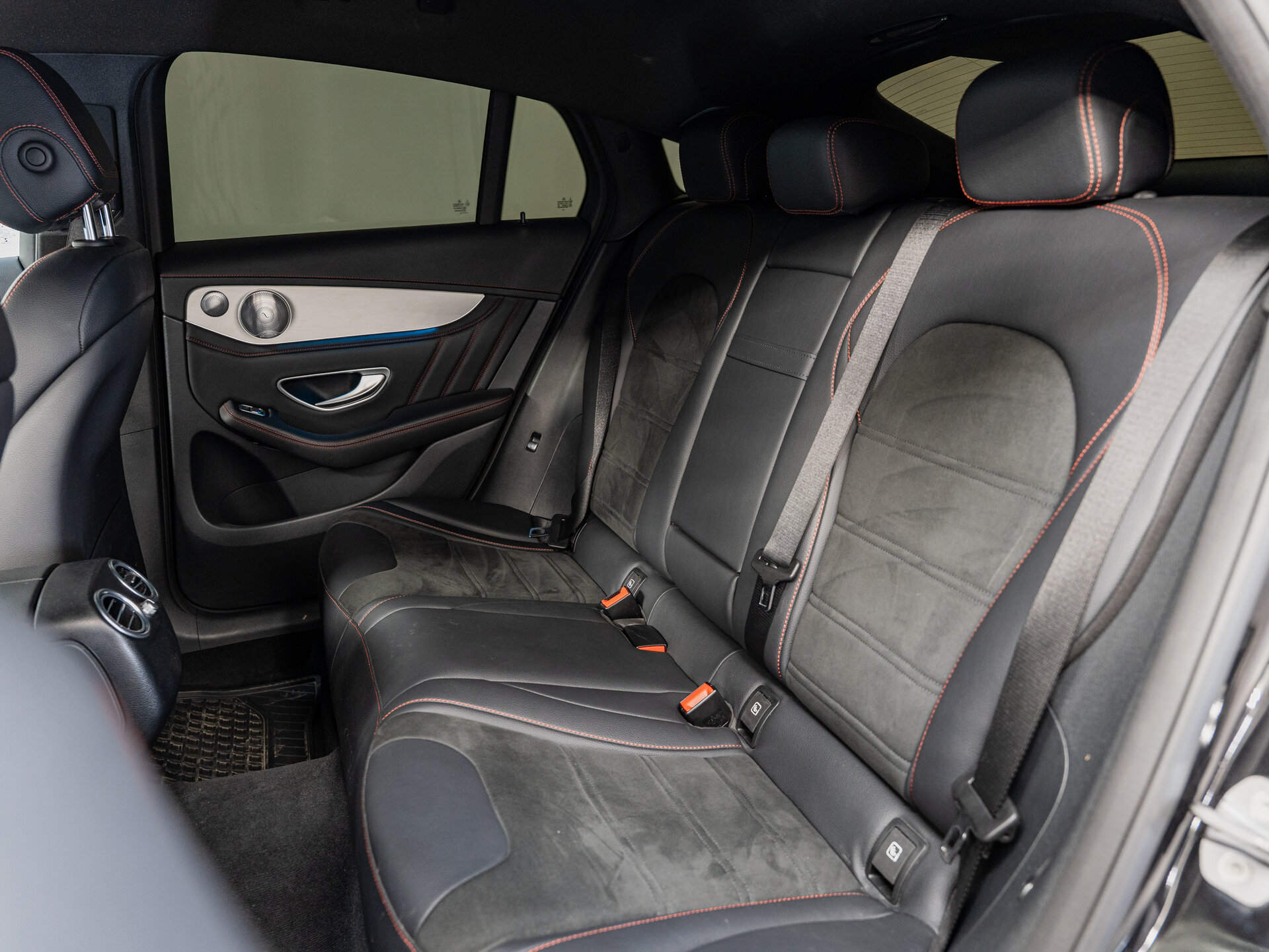 Автомобиль Mercedes-Benz GLC Coupe AMG 43 AMG 3.0 AT (367 л.с.) 4WD - 19