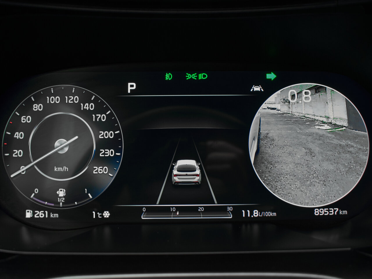 Купить Kia K5 2.5 AT (194 л.с.), 2021 в Екатеренбурге