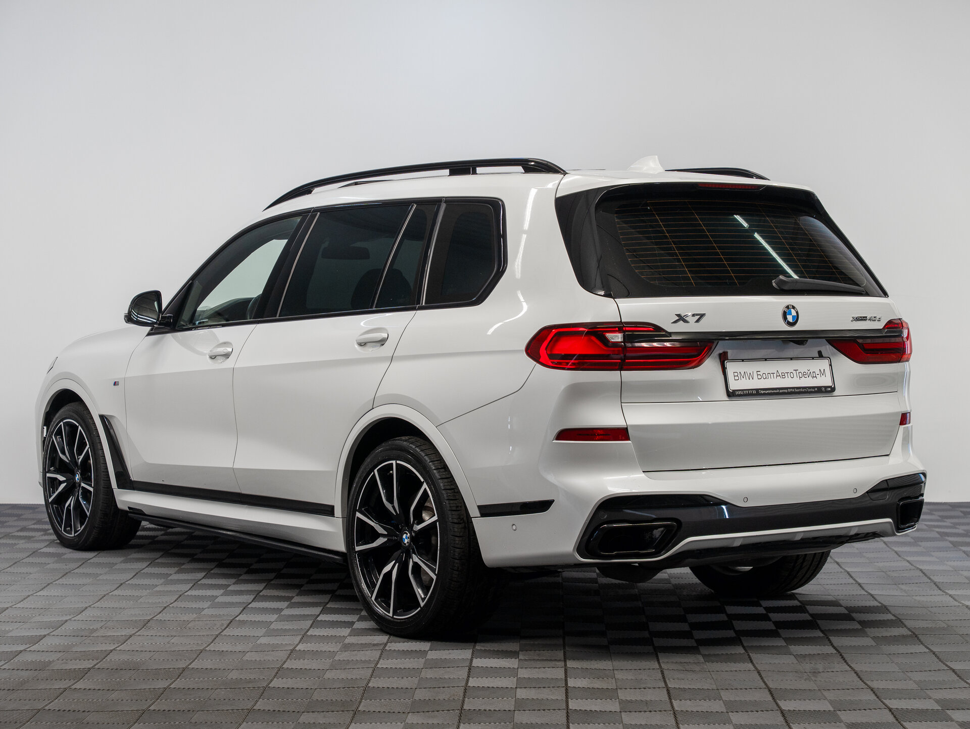 Автомобиль BMW X7 40d 3.0d AT (340 л.с.) 4WD - 7