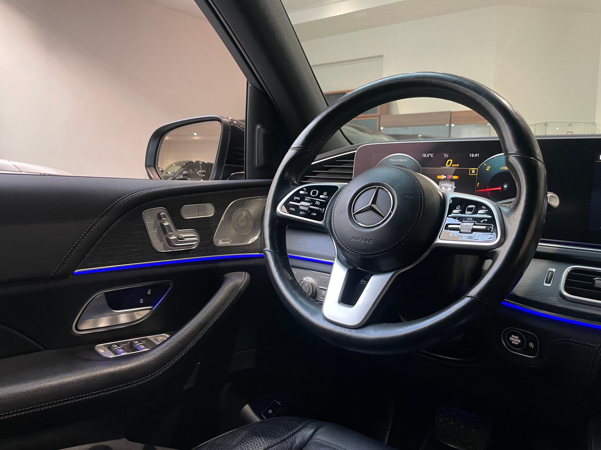 Автомобиль Mercedes-Benz GLE 400 d 2.9d AT (330 л.с.) 4WD - 15