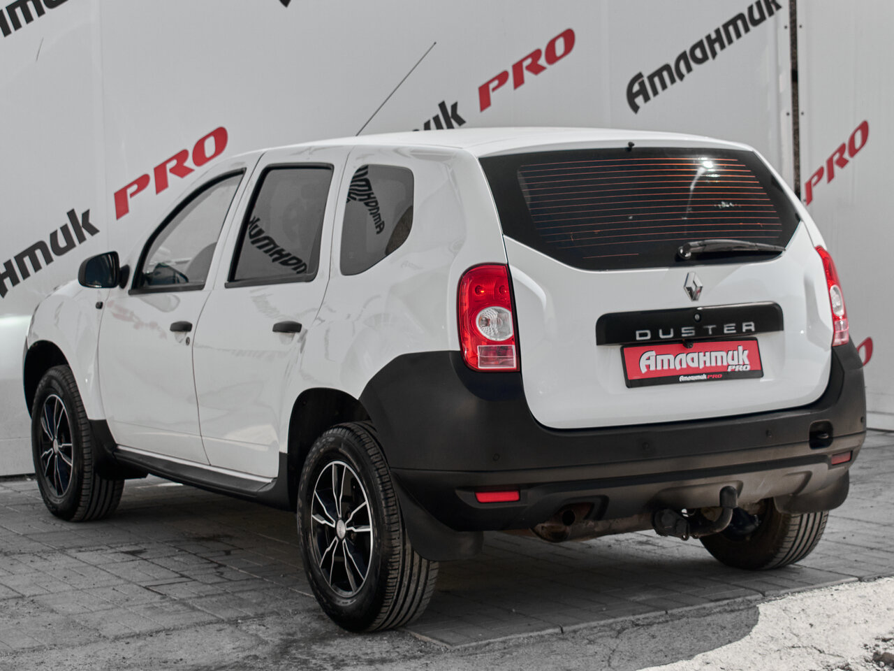 Купить Renault Duster 1.6 MT (102 л.с.) 4WD, 2014 в Екатеренбурге