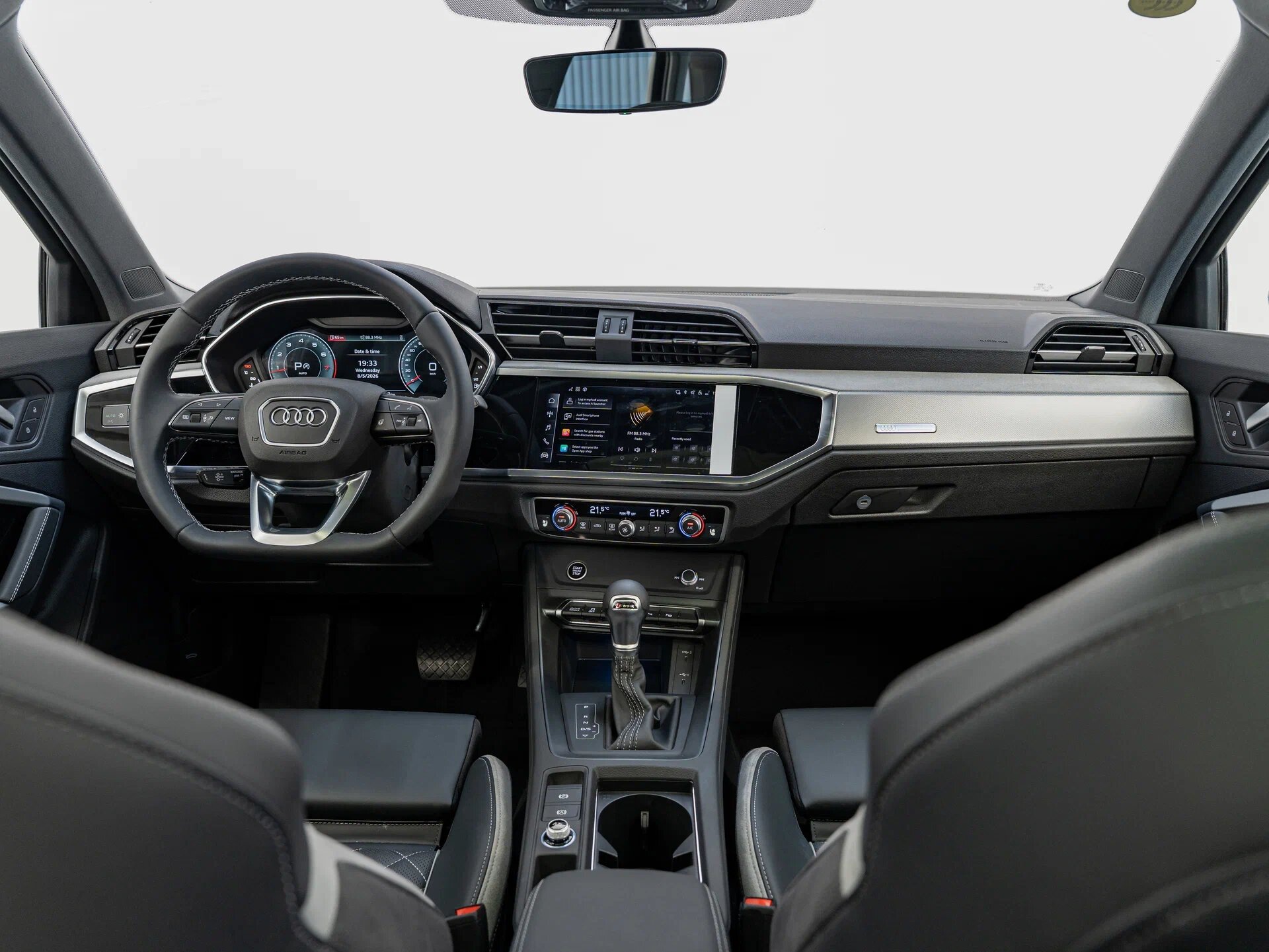 Автомобиль Audi Q3 35 TFSI 1.5 AMT (160 л.с.) - 12