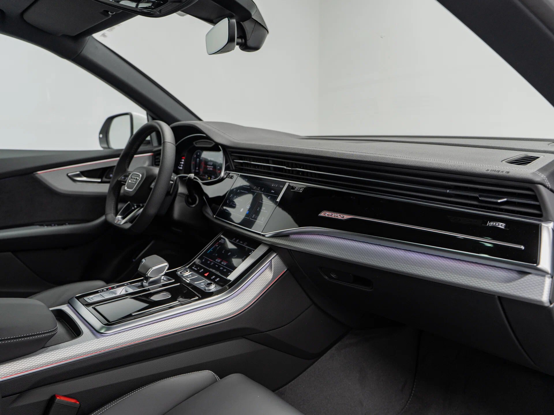 Автомобиль Audi Q8 50 TDI 3.0d AT (286 л.с.) 4WD - 14