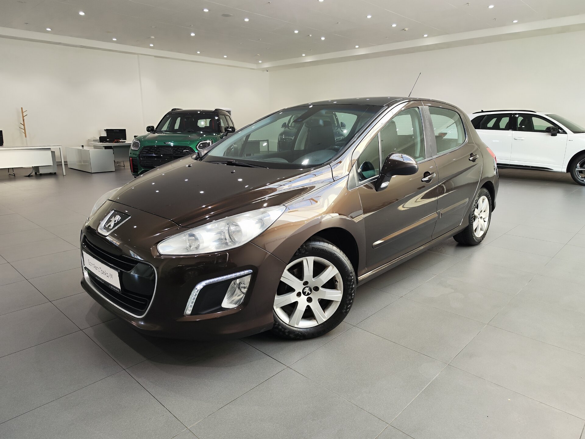 Автомобиль Peugeot 308 1.6 AT (120 л.с.) - 1
