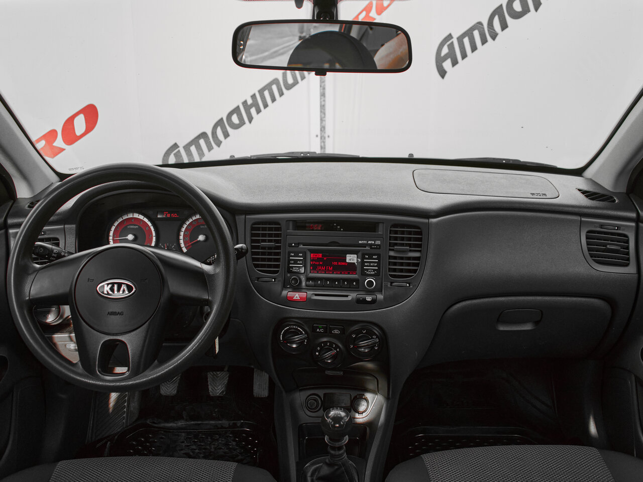 Купить Kia Rio 1.4 MT (95 л.с.), 2010 в Екатеренбурге