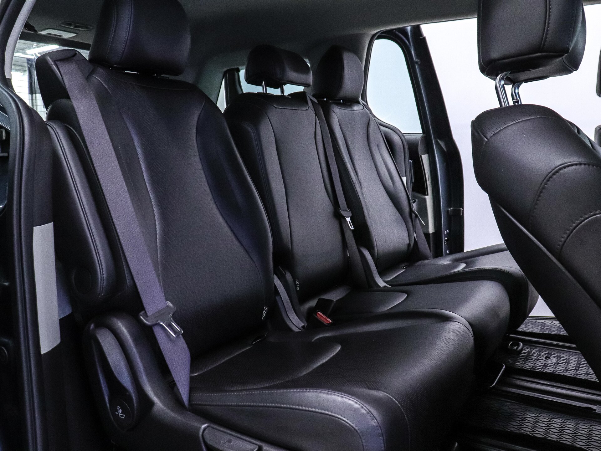 Kia Carnival 2022 26