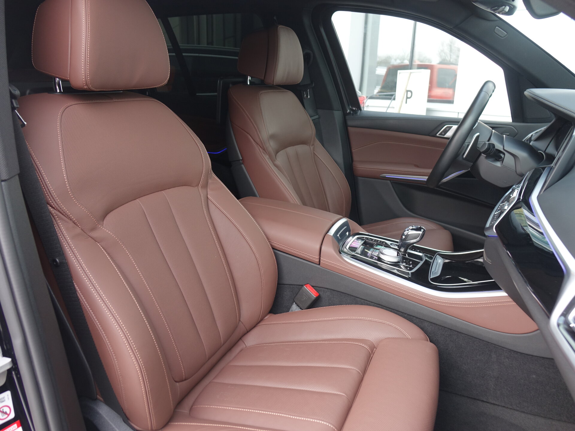 Автомобиль BMW X5 M50i 4.4 AT (530 л.с.) 4WD - 20