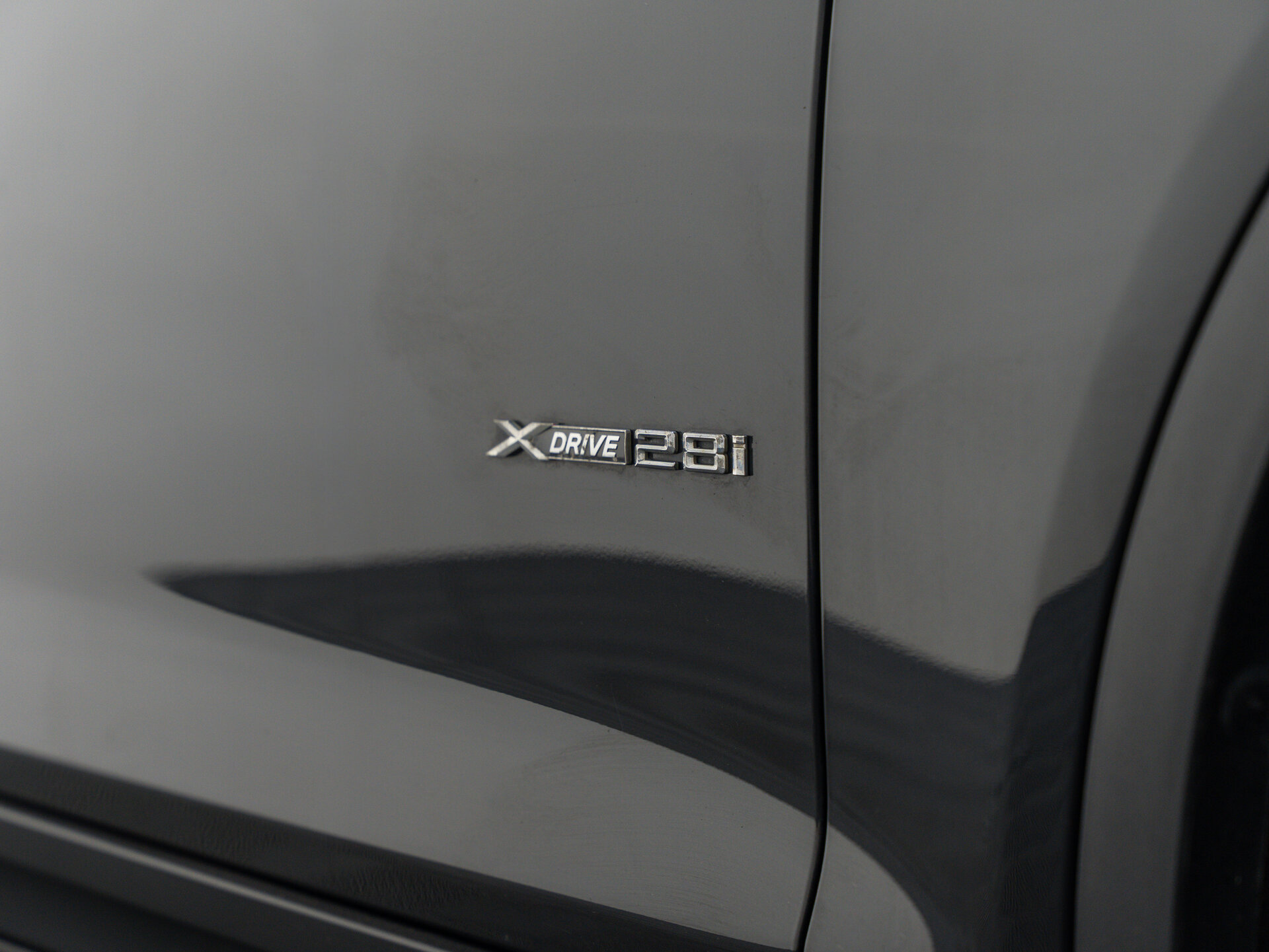 Автомобиль BMW X3 28i xDrive 2.0 AT (245 л.с.) 4WD - 6