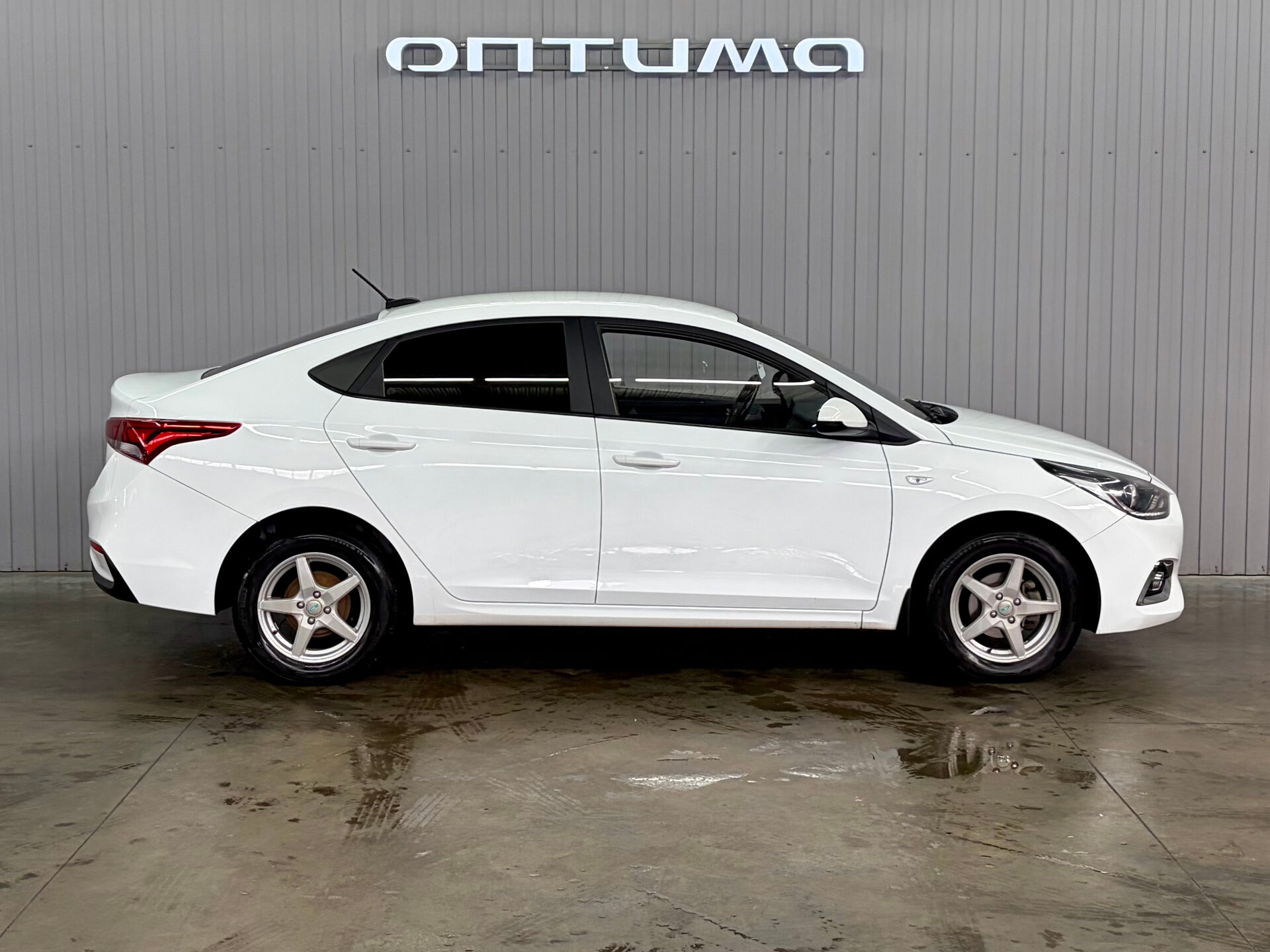 Hyundai Solaris 