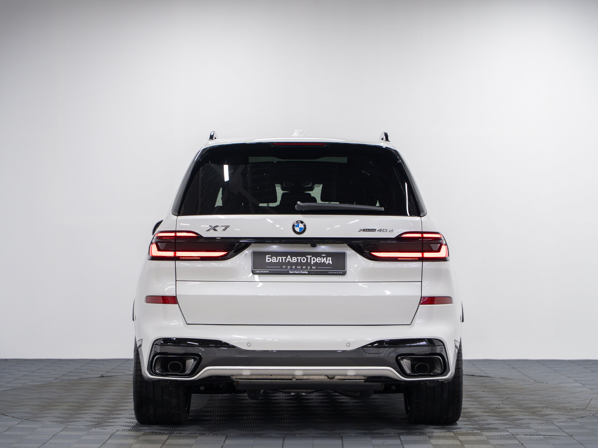 Автомобиль BMW X7 40d 3.0d AT (340 л.с.) 4WD - 9