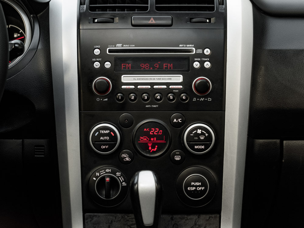 Купить Suzuki Grand Vitara 2.4 AT (169 л.с.) 4WD, 2011 в Екатеренбурге