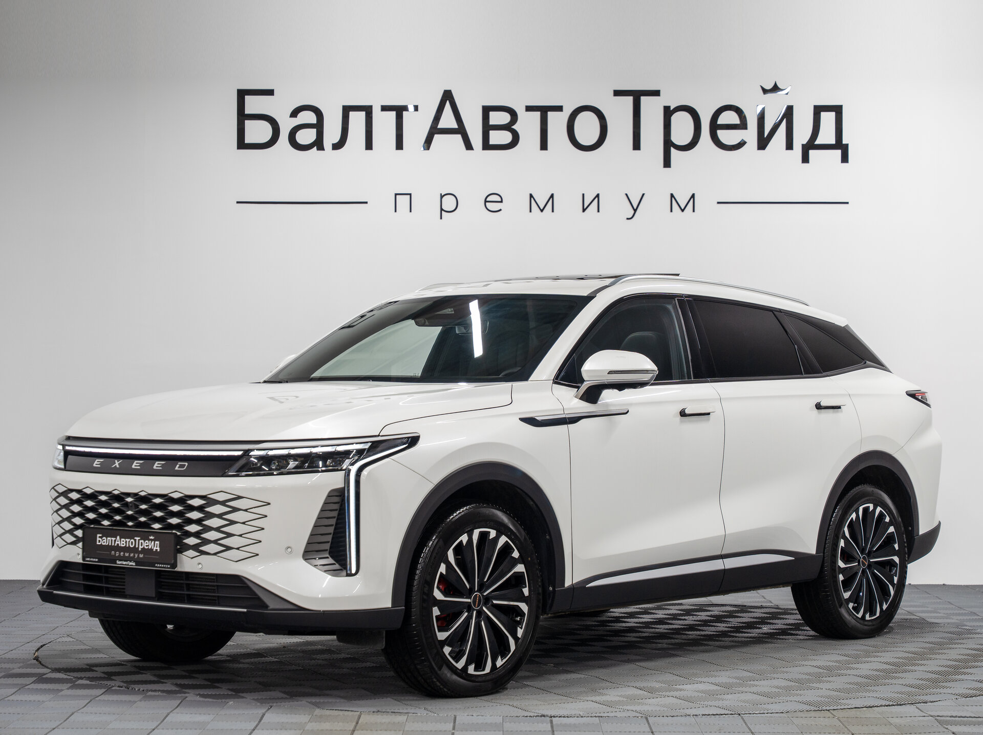 Автомобиль EXEED RX 2.0 AMT (249 л.с.) 4WD - 1